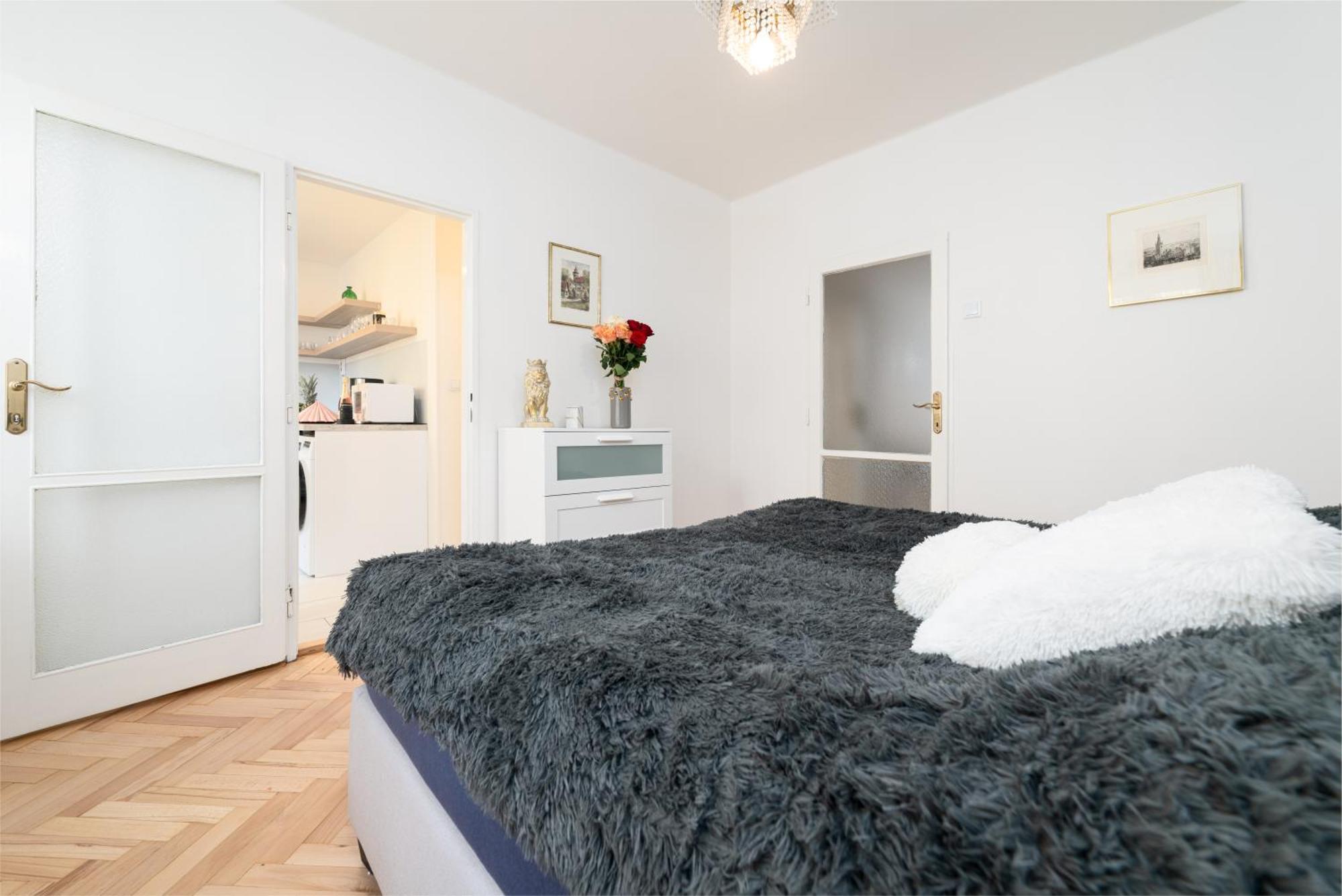 Kingdom Of 3 Roses Apartment Prague Luaran gambar